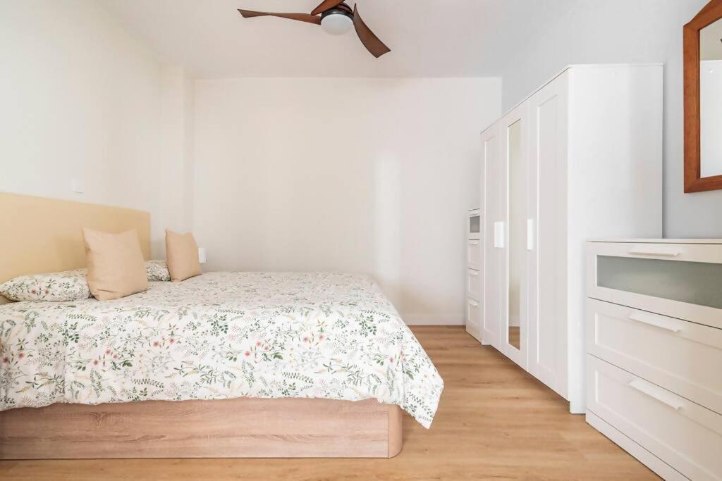Vibe ,Wifi ,Espacio Trabajo,Playa ,Ocio Las Palmas de Gran Canaria Ngoại thất bức ảnh